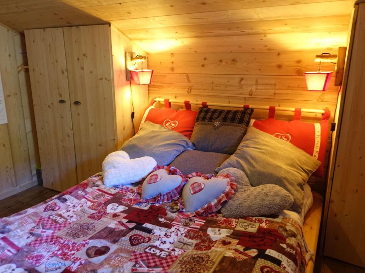 Charmant Mazot Savoyard A Hauteluce: Ideal Pour Couple, Proche Commerces Et Ski, Bien Equipe - Fr-1-342-263 Exterior foto
